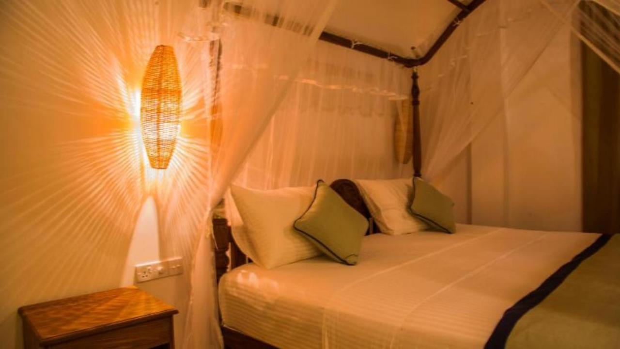 Birds Paradise Cabanas Unawatuna Eksteriør billede