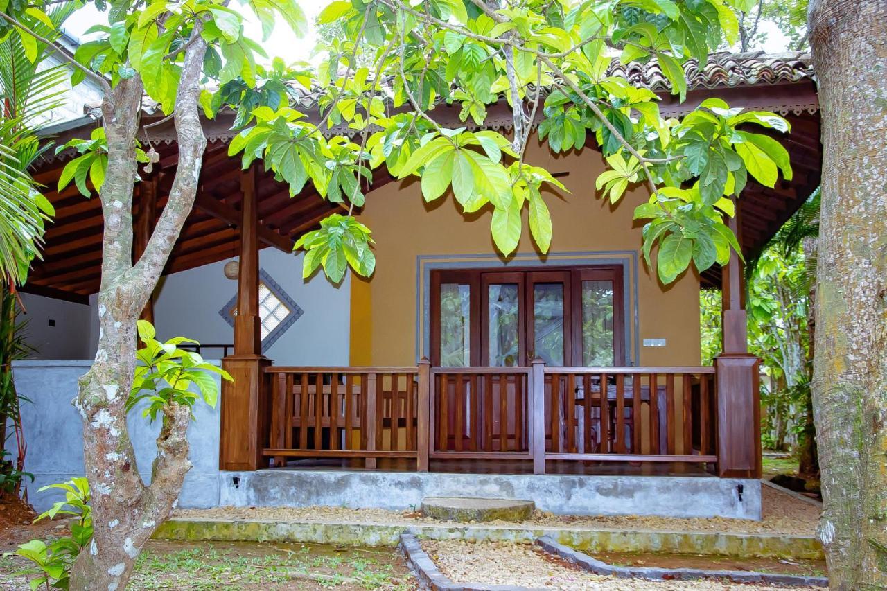 Birds Paradise Cabanas Unawatuna Eksteriør billede